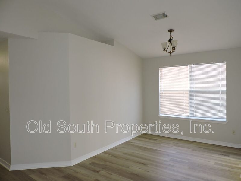 Convenient to NAS & Corry! property image