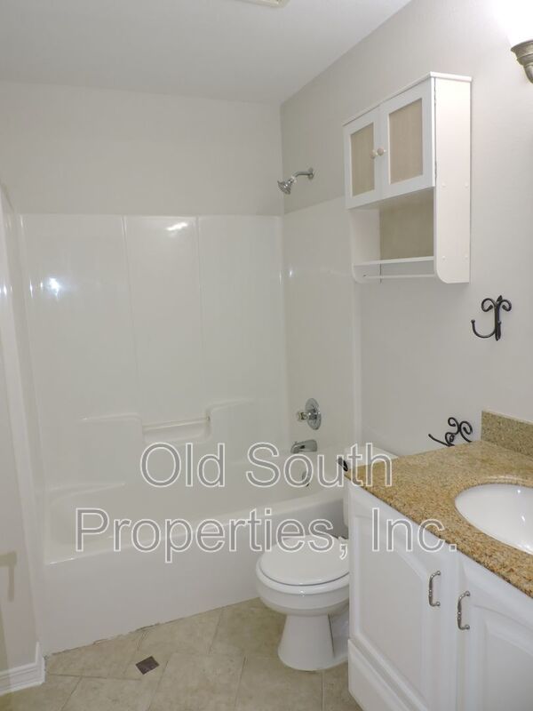 Convenient to NAS & Corry! property image