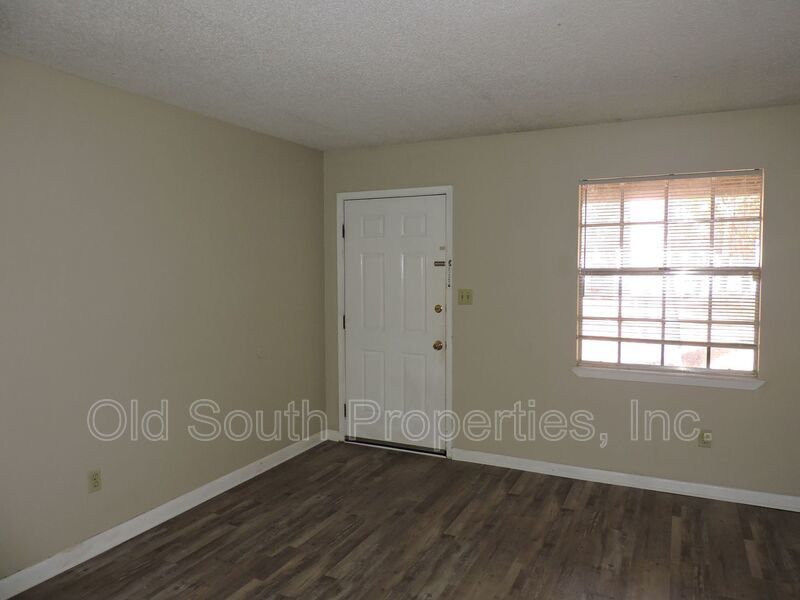 Convenient Northeast location! property image
