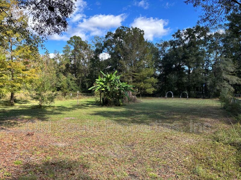 1002 Daffin Rd property image