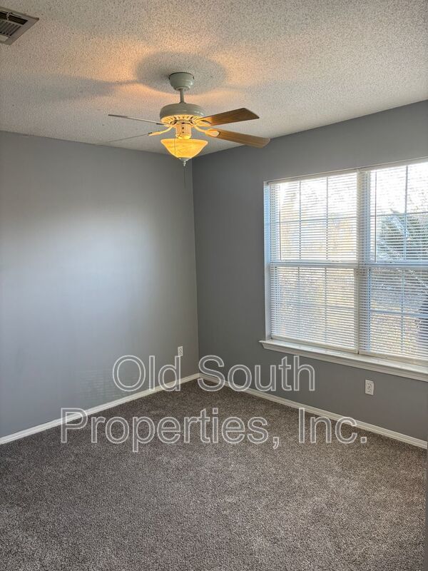 Four bedroom home near Navy Federal Complex! property image