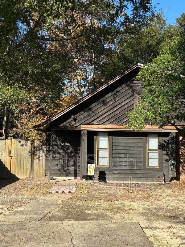 Convenient Northeast location! property image