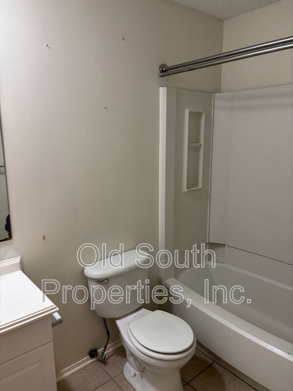 Convenient Northeast location! property image