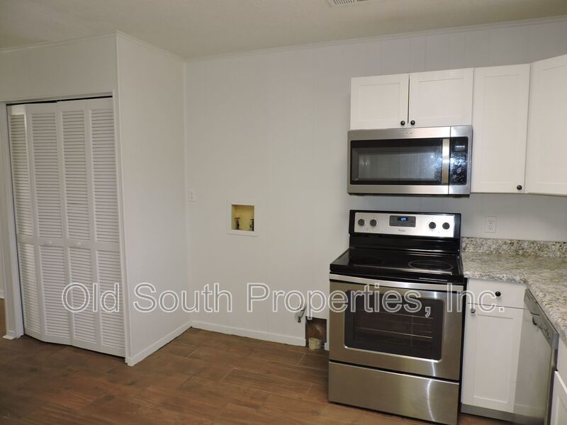 Convenient to Whiting Field! property image