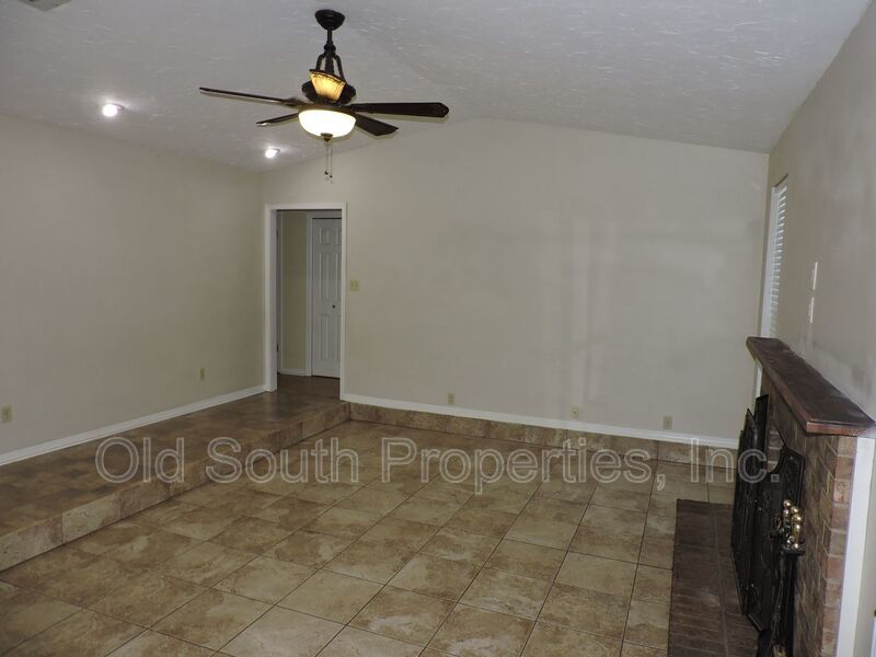 Convenient westside location! property image