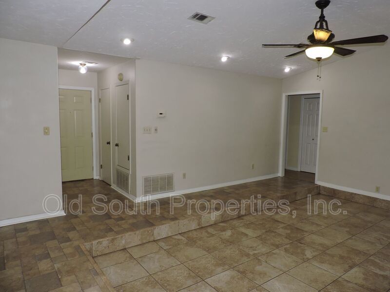 Convenient westside location! property image