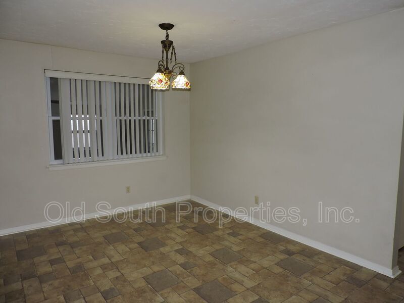 Convenient westside location! property image