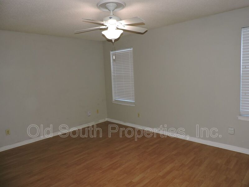 Convenient westside location! property image