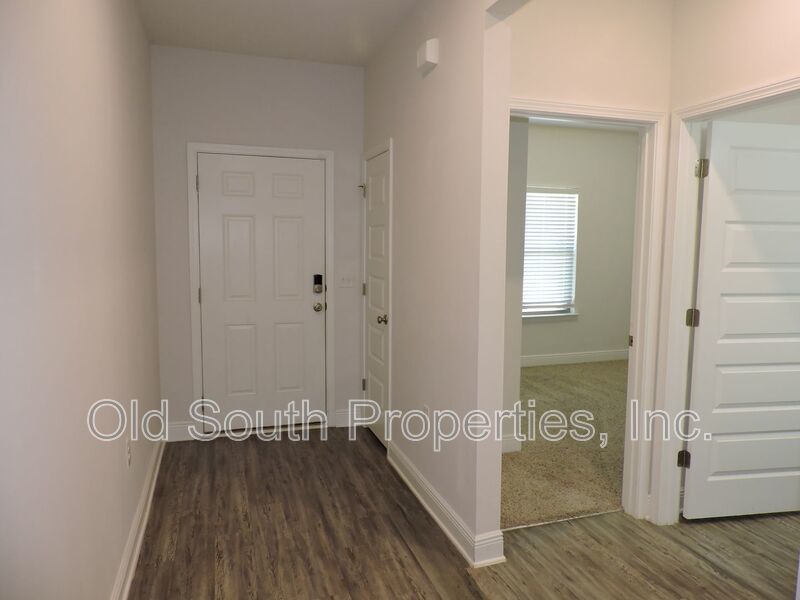 Convenient location in Pace! property image