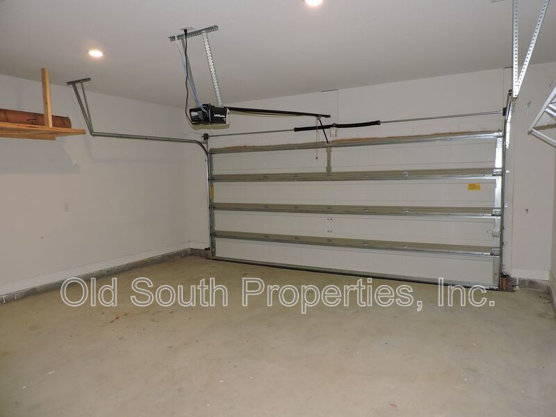 Convenient location in Pace! property image