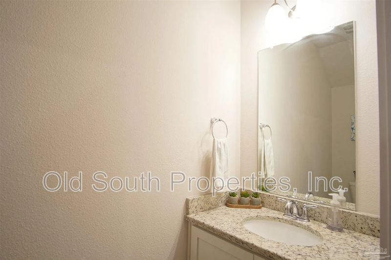 Easy access to Navy Federal complex, shopping & interstate. property image