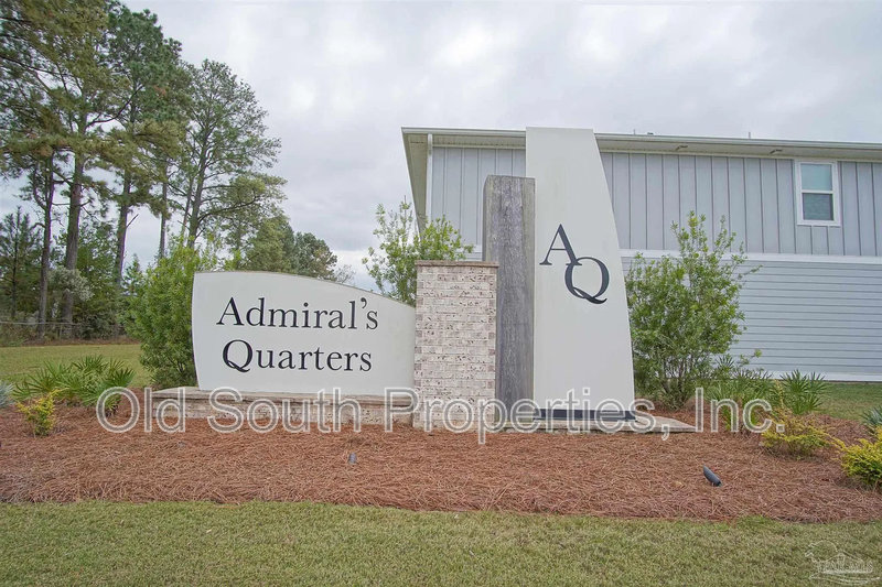 Easy access to Navy Federal complex, shopping & interstate. property image