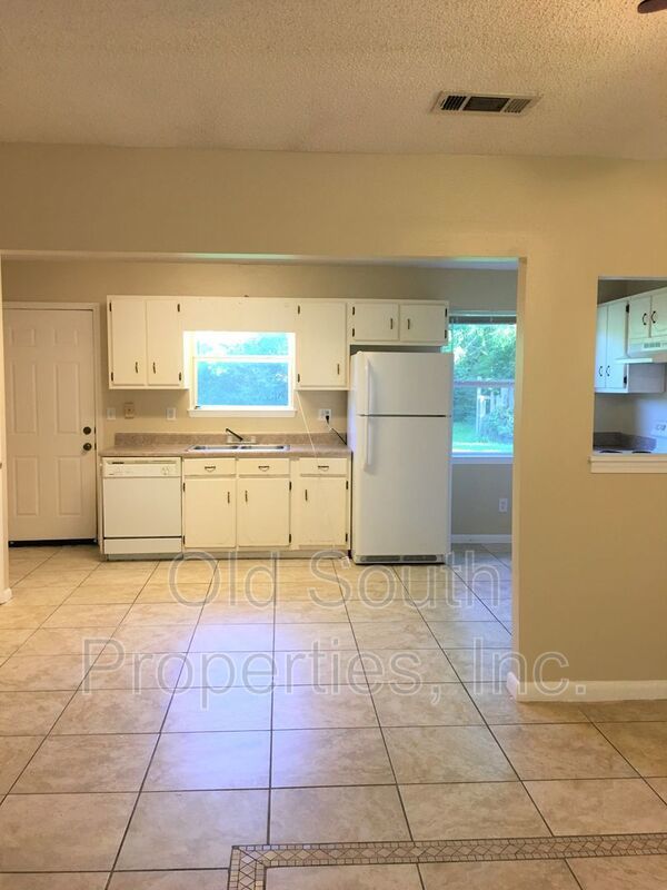 Nice brick home. property image