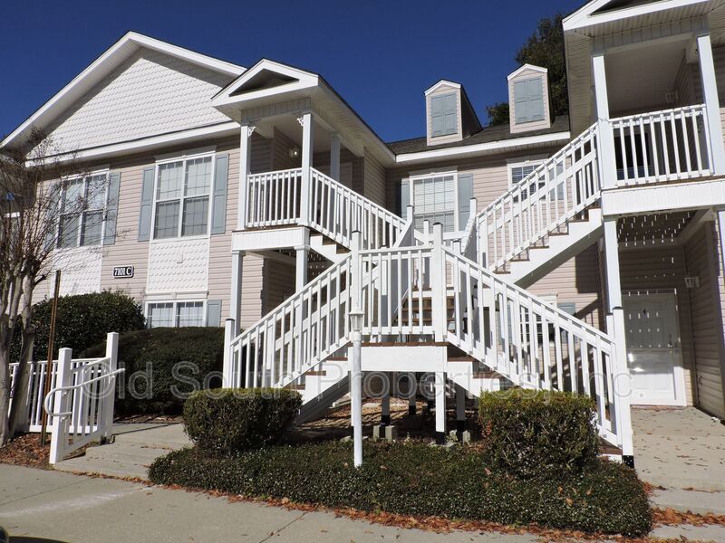 Easy access to interstate, shopping & hospitals! property image