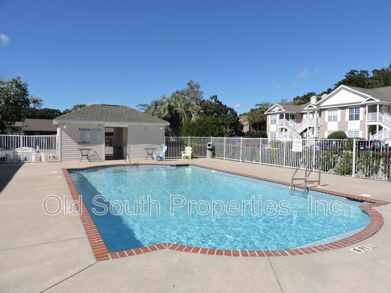 Easy access to interstate, shopping & hospitals! property image