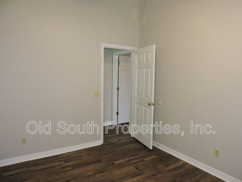 Upstairs unit with lots of updates! property image