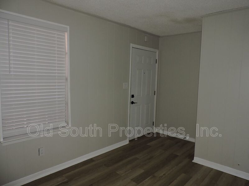 Updated duplex convenient to bases! property image