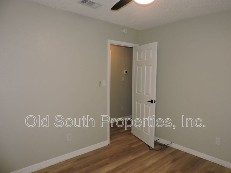 Updated duplex convenient to bases! property image