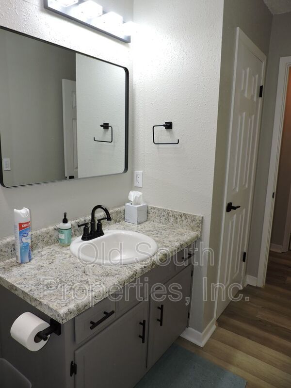 Updated duplex convenient to bases! property image