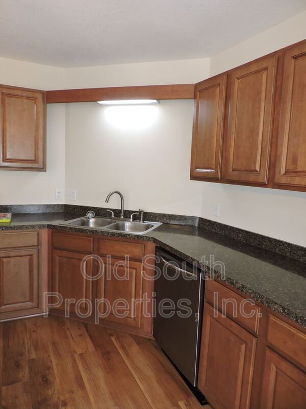 Four bedroom home near Whiting Field! property image