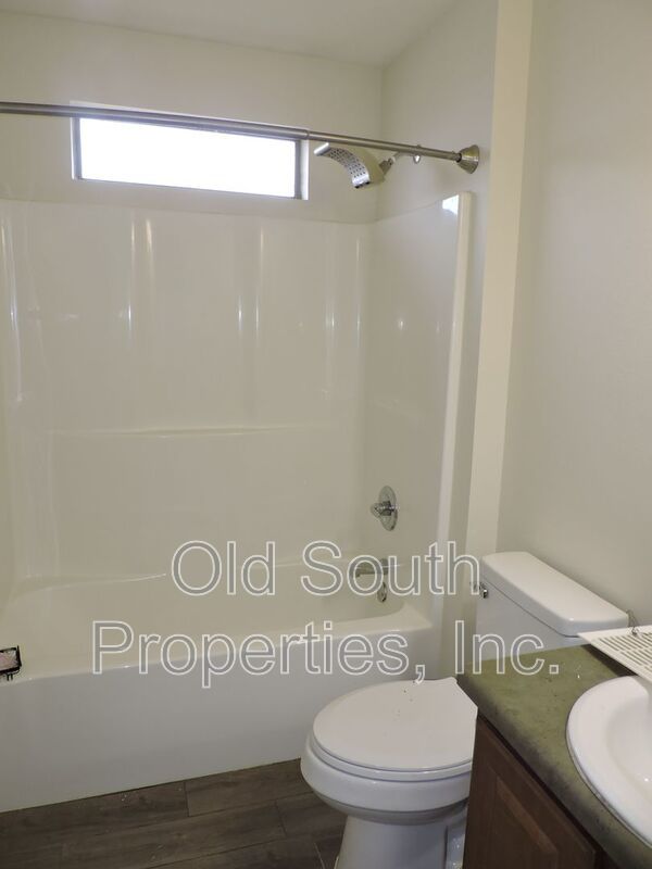 Four bedroom home near Whiting Field! property image