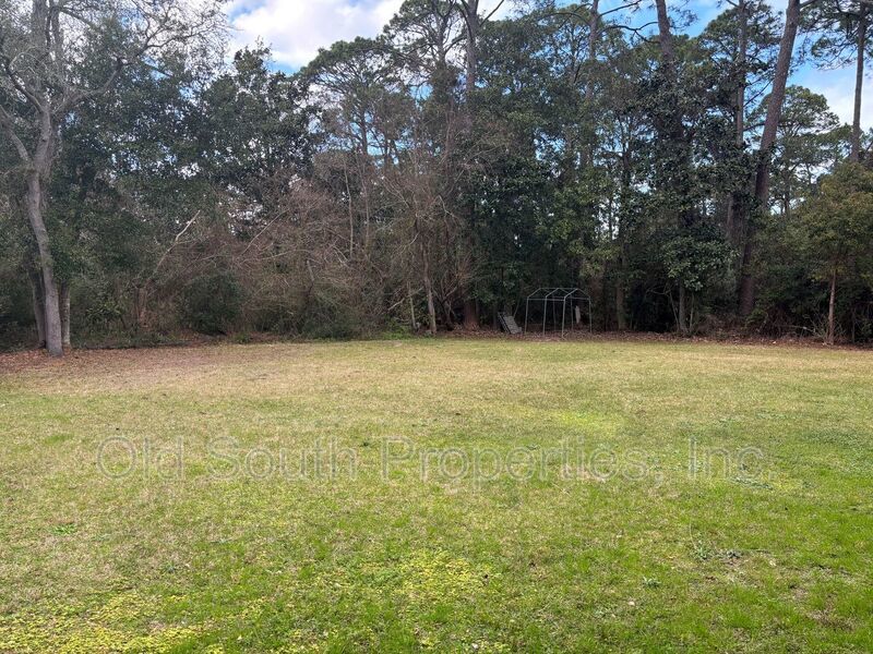 425 Rentz Ave property image