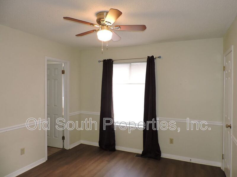 Convenient Northeast location! property image