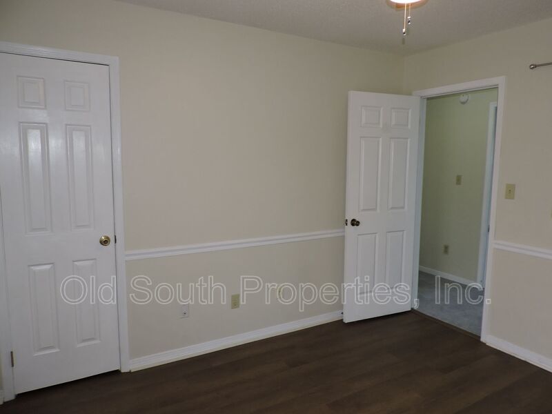 Convenient Northeast location! property image