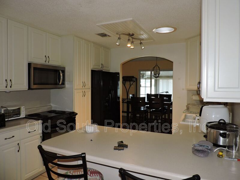 Easy access to bases & Perdido Key! property image