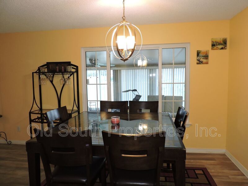 Easy access to bases & Perdido Key! property image