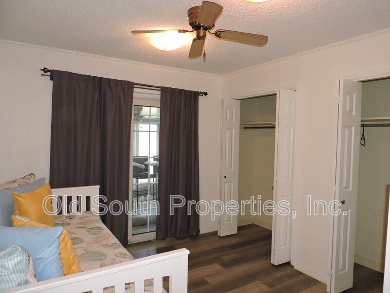 Easy access to bases & Perdido Key! property image