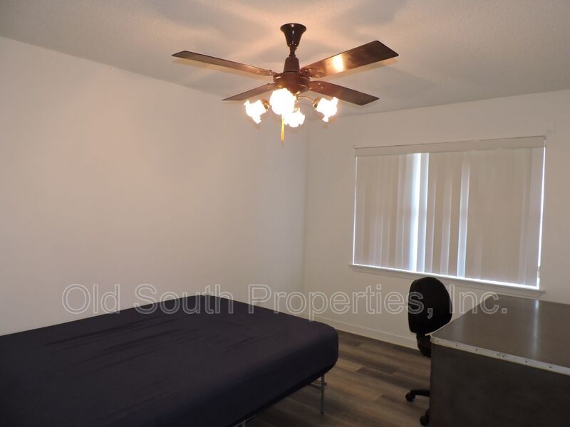 Easy access to bases & Perdido Key! property image