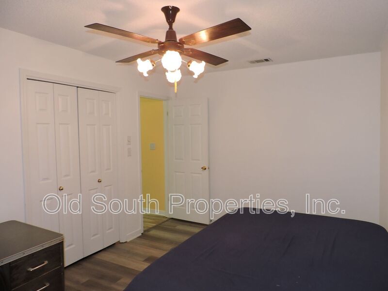 Easy access to bases & Perdido Key! property image