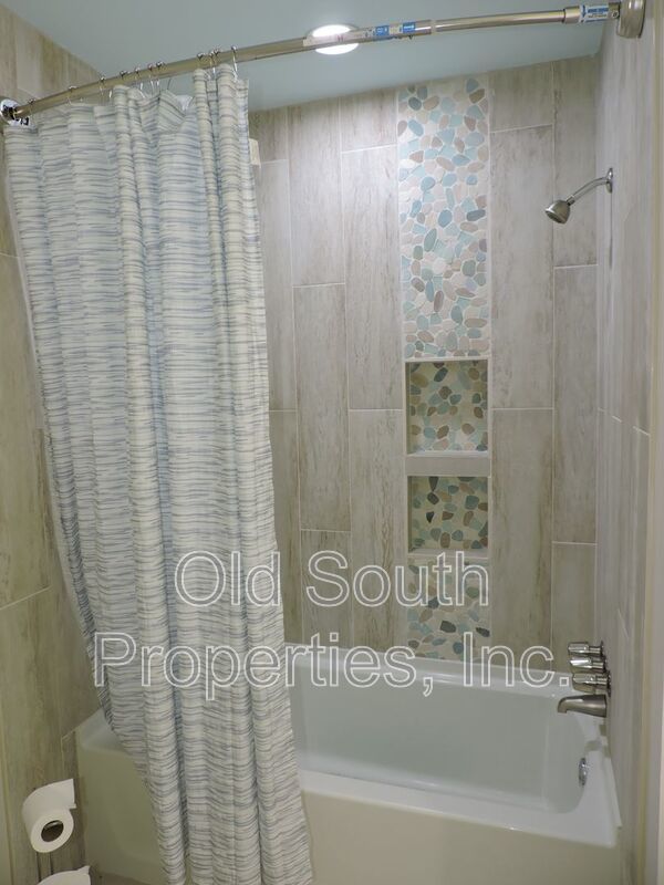 Easy access to bases & Perdido Key! property image