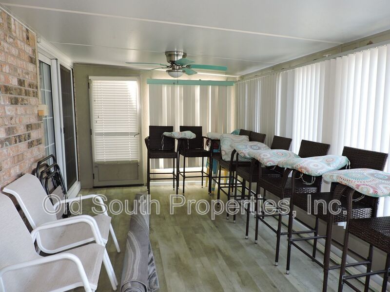 Easy access to bases & Perdido Key! property image