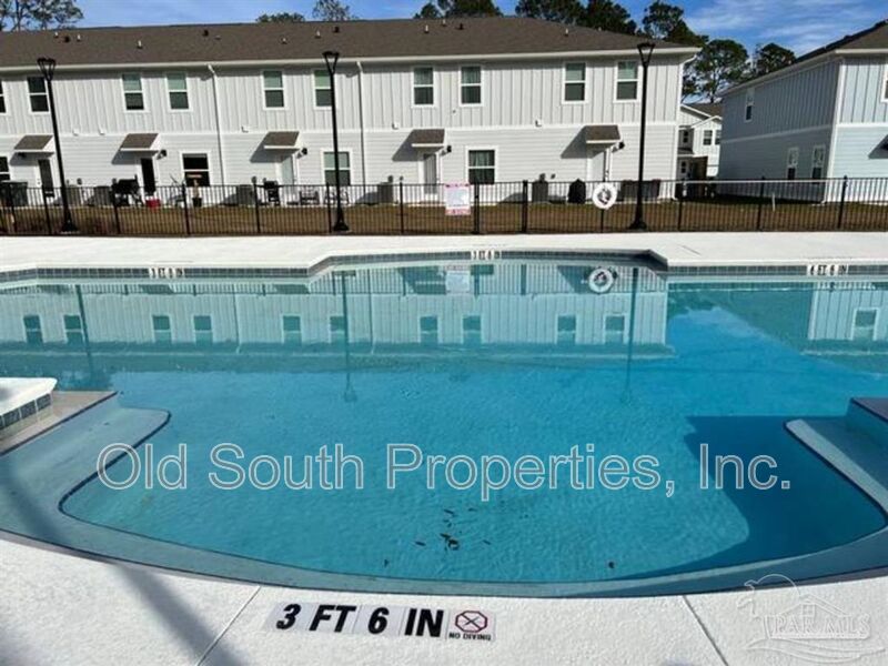 FURNISHED UNIT property image