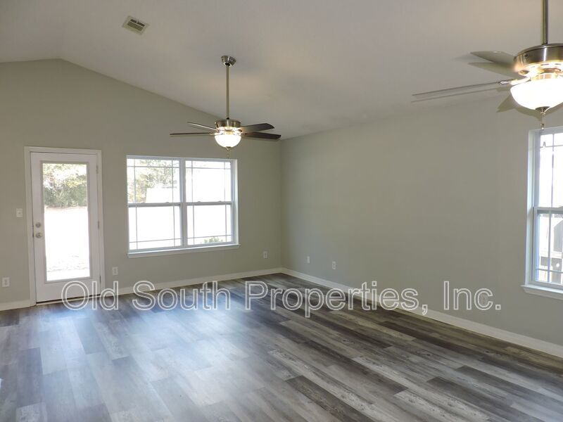 Easy access to I-10! property image