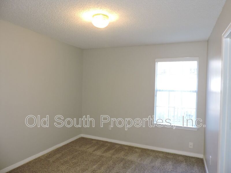 Convenient to NAS and Corry! property image