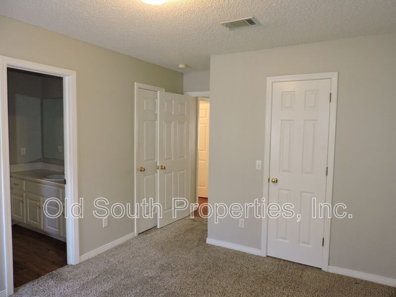 Convenient to NAS and Corry! property image