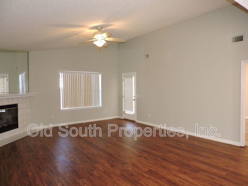 Convenient to NAS and Corry! property image