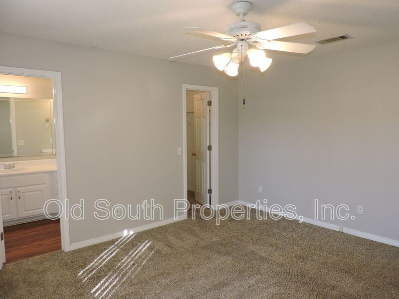 Convenient to NAS and Corry! property image